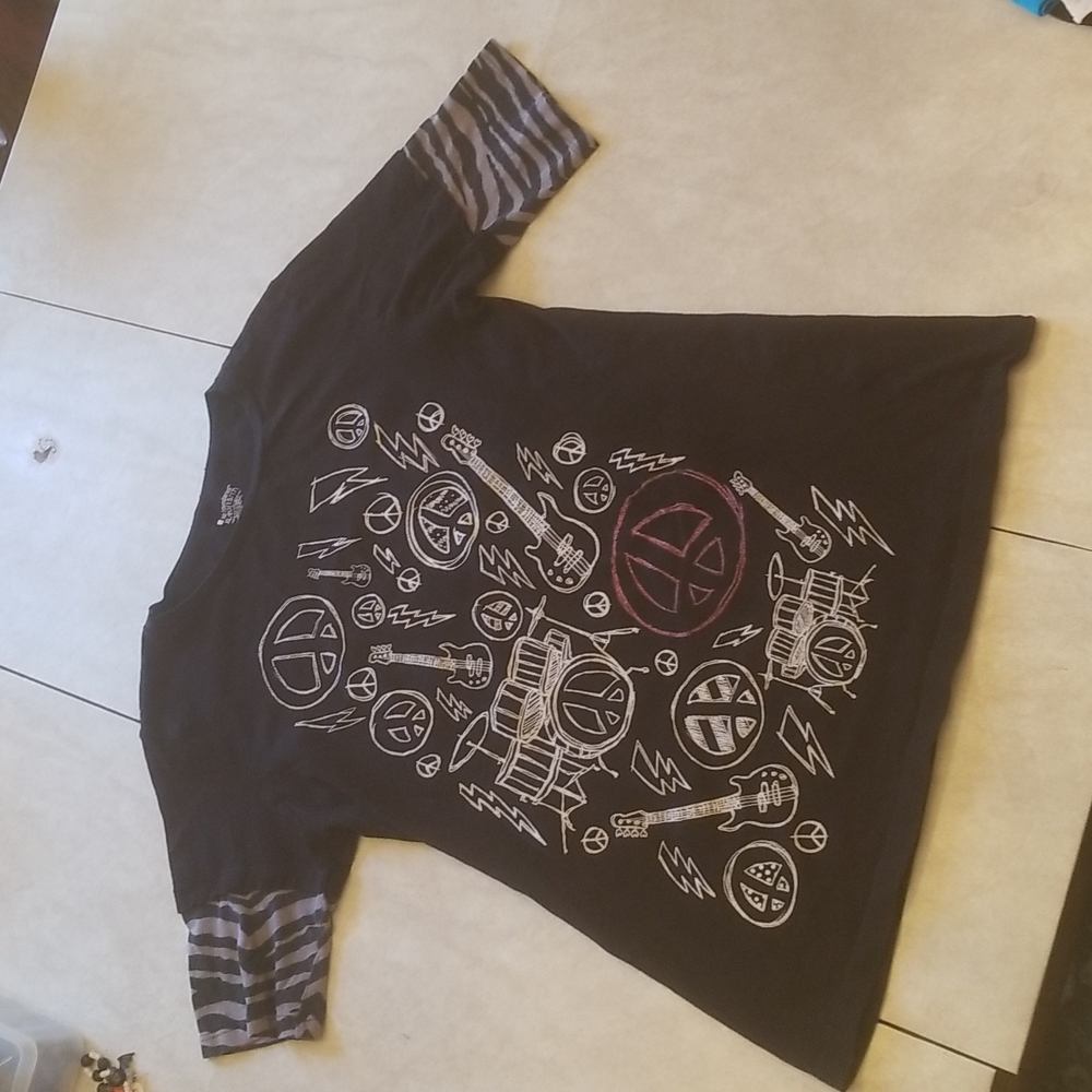 Cute Tee shirt